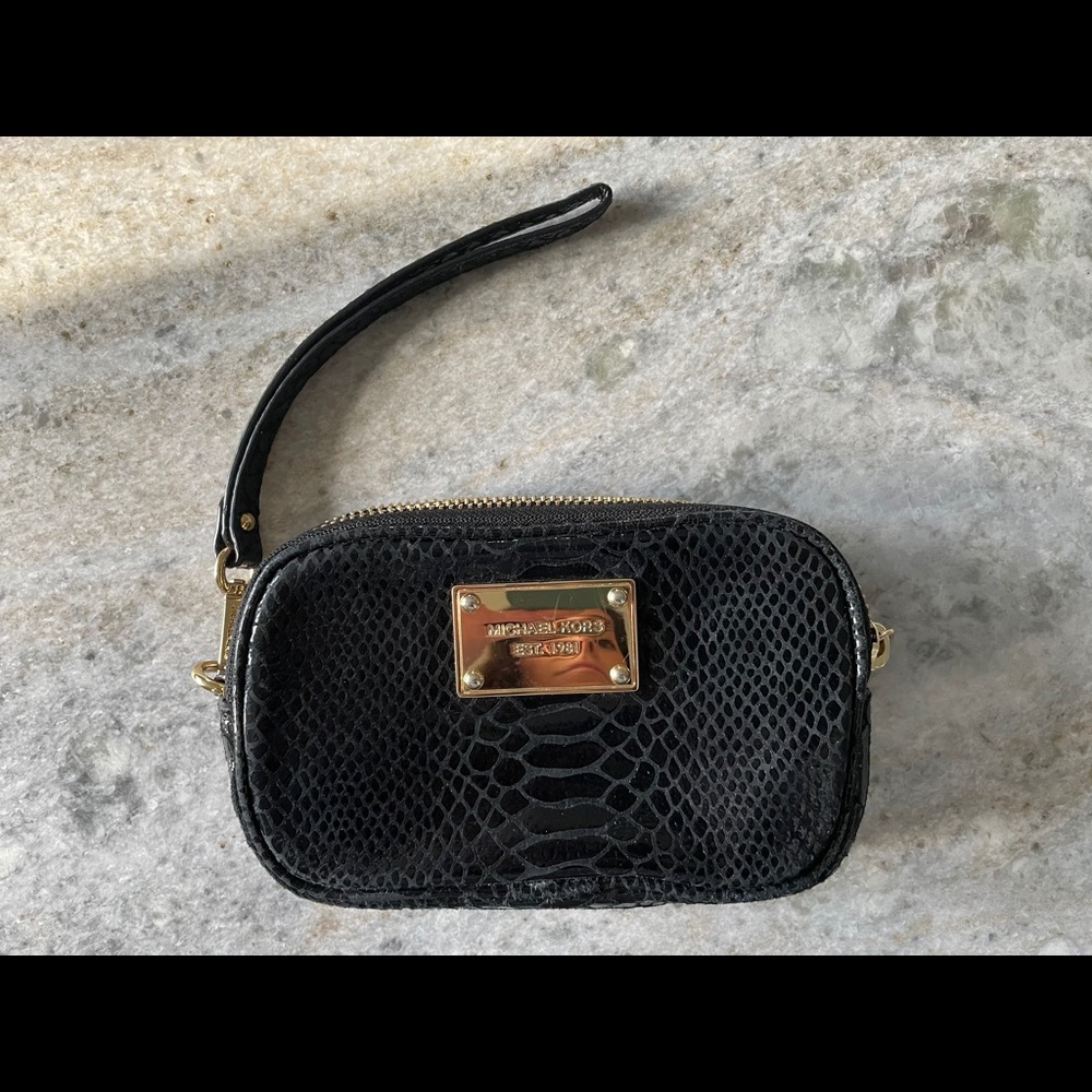 Michael Kors Wristlet